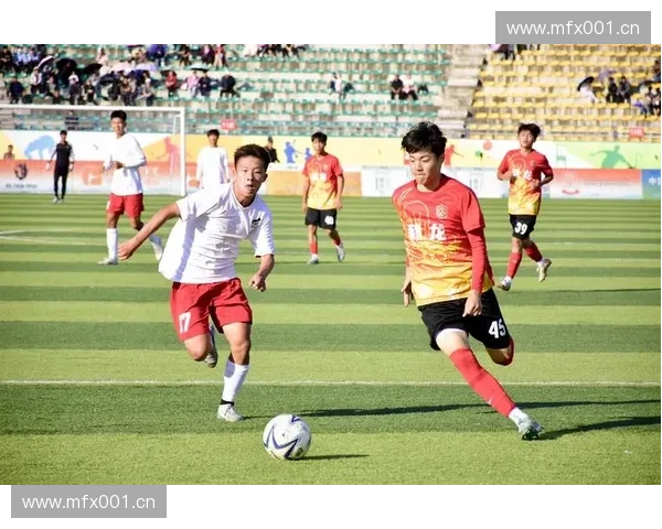 周日足球联赛激情上演群雄逐鹿绿茵争锋再掀巅峰对决盛况空前精彩